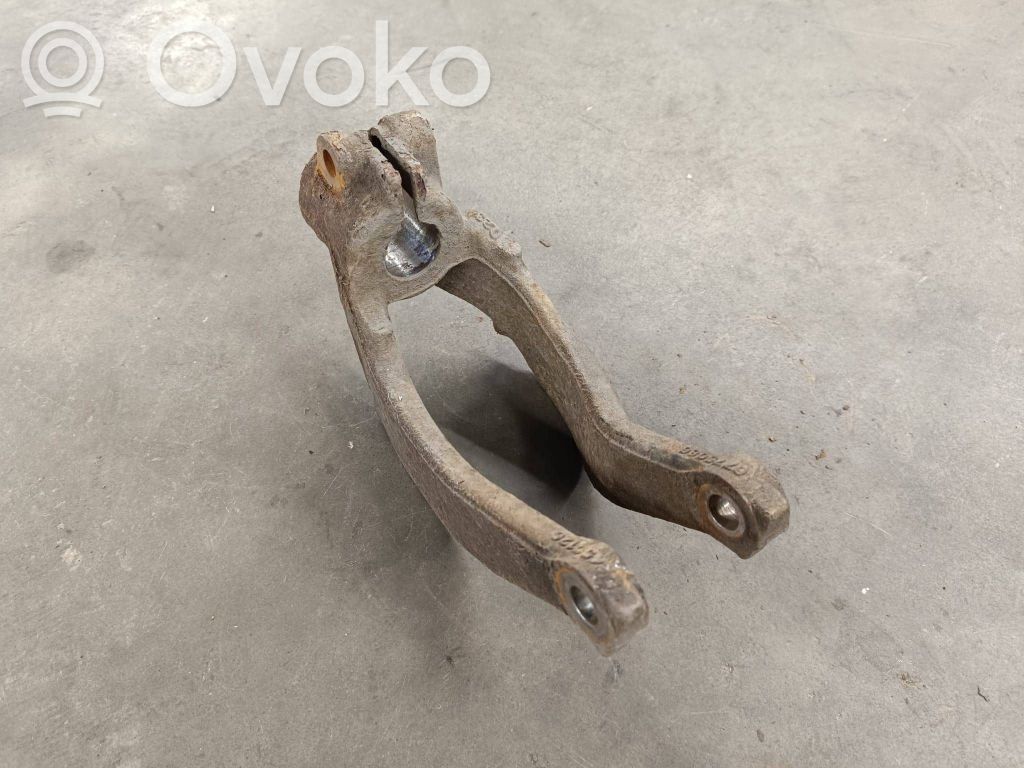 BMW X6 E71 Lower shock absorber bracket 