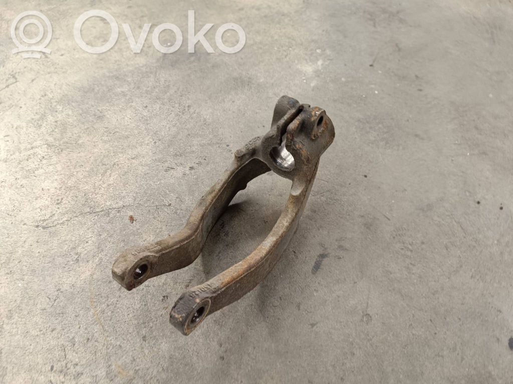 BMW X6 E71 Lower shock absorber bracket 