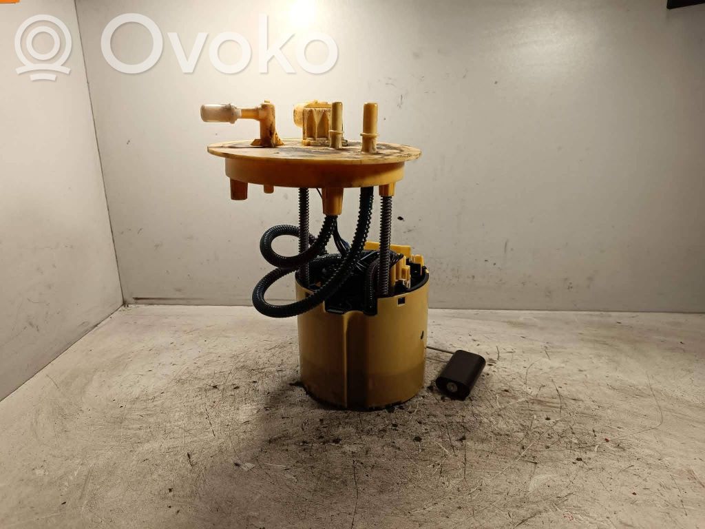 Opel Insignia B Bomba interna de combustible 