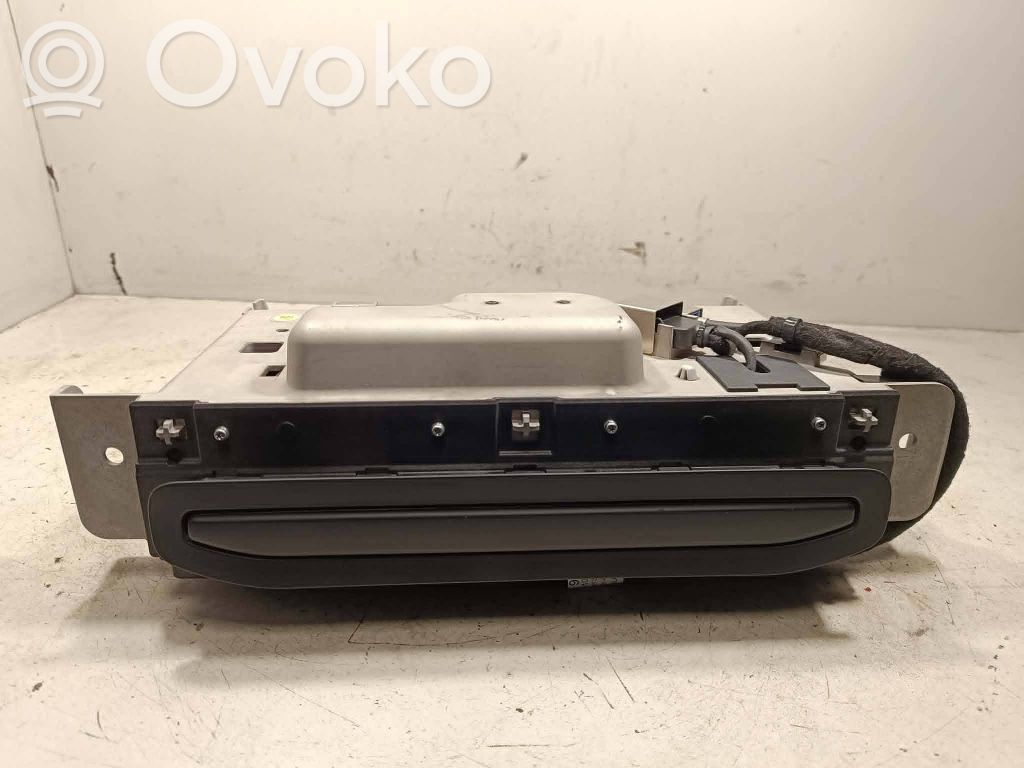 Audi Q7 4M Screen/display/small screen 
