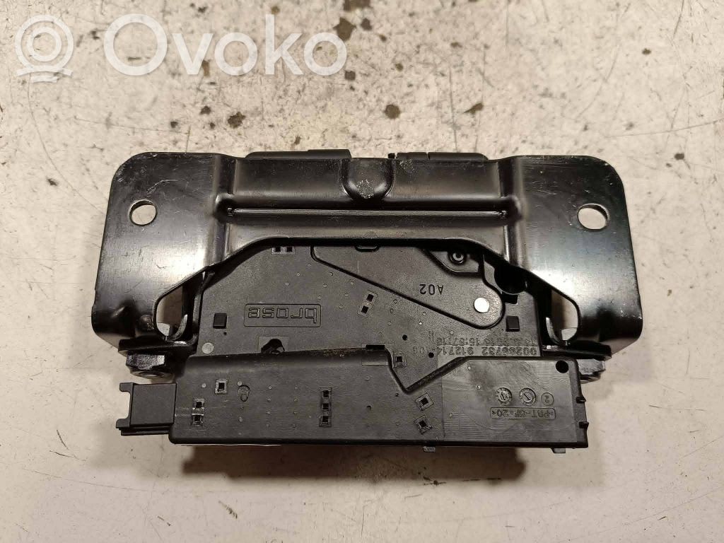 BMW X3 F25 Tailgate/trunk/boot lock/catch/latch 
