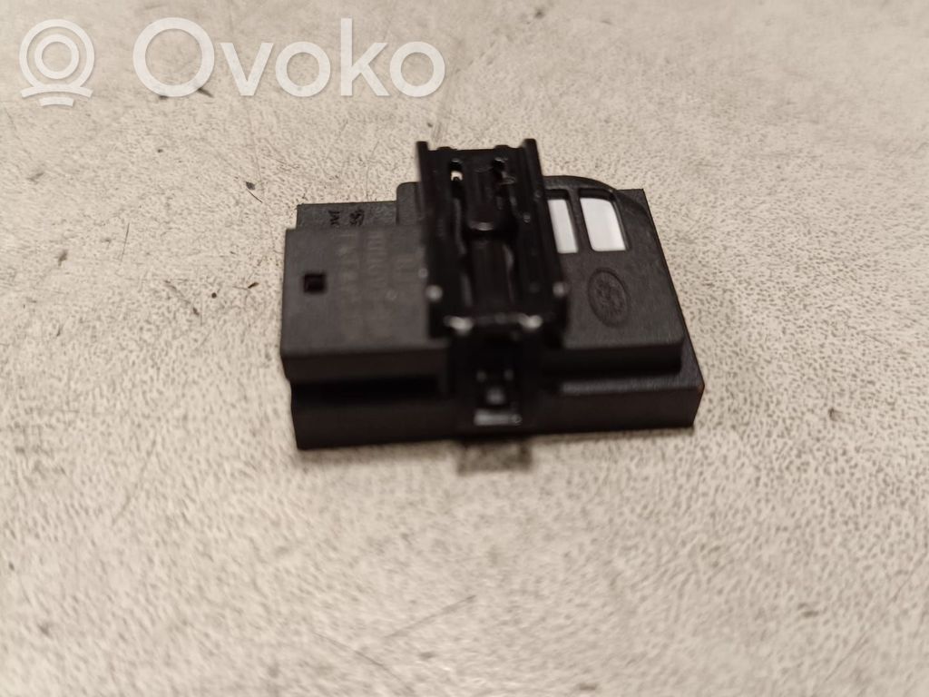 Jaguar XE Sensor de temperatura interna 