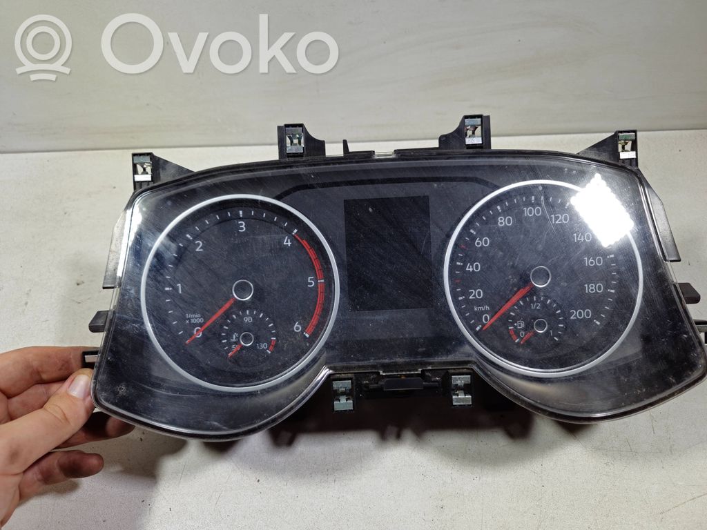 Volkswagen Crafter Speedometer (instrument cluster) 