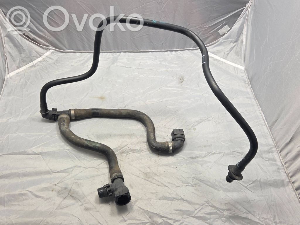 BMW 3 G20 G21 Conductă/furtun lichid de răcire motor 
