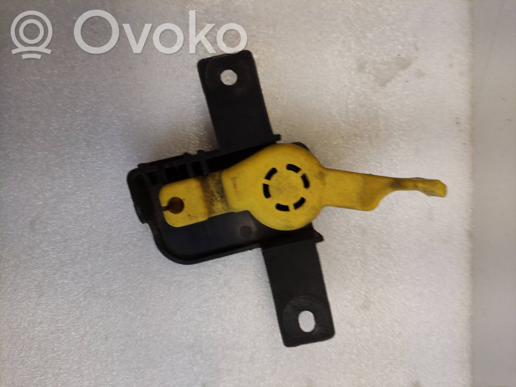 Ford Kuga II Engine bonnet (hood) release handle 