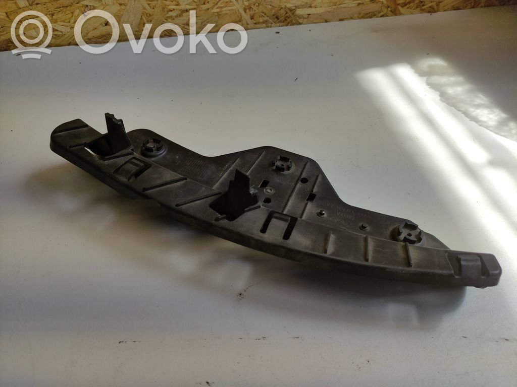 Ford Kuga II Headlight/headlamp mounting bracket 
