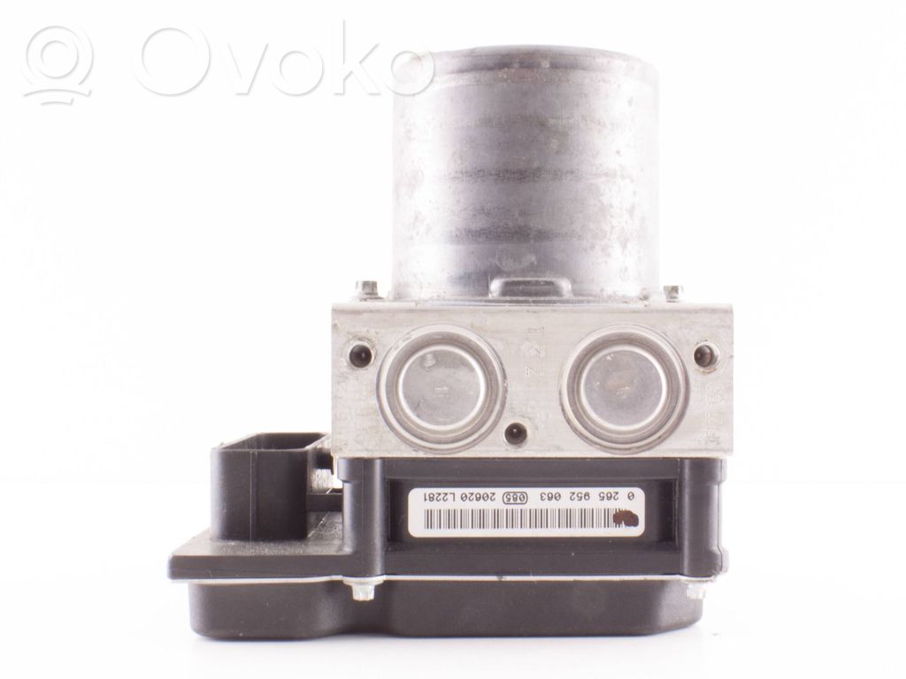 Audi A4 S4 B8 8K ABS Pump 