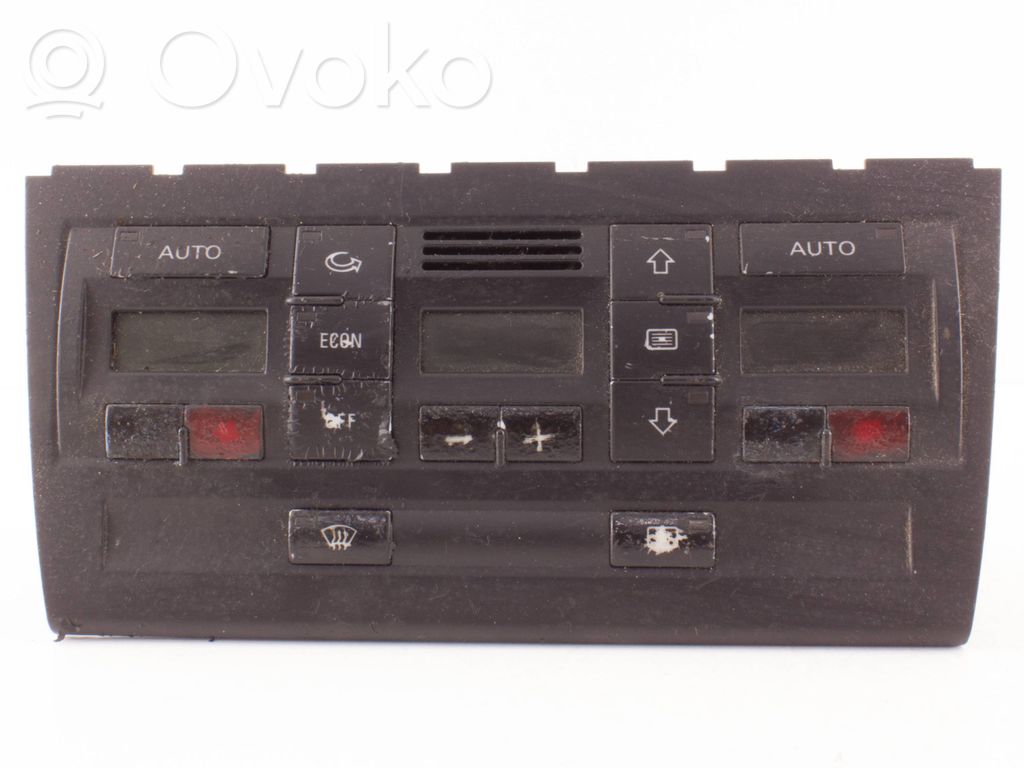 Audi A4 S4 B6 8E 8H Climate control unit 