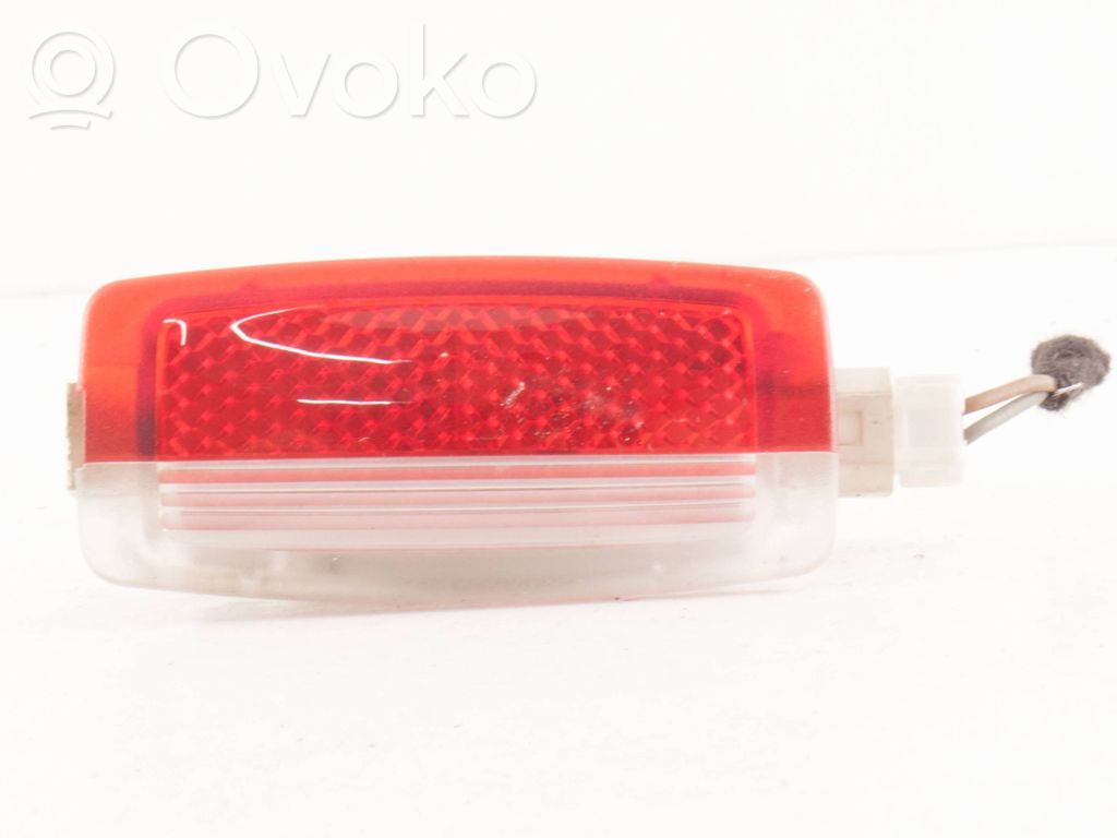 Fiat Stilo Priekinių durų apšvietimo žibintas (viduje) 