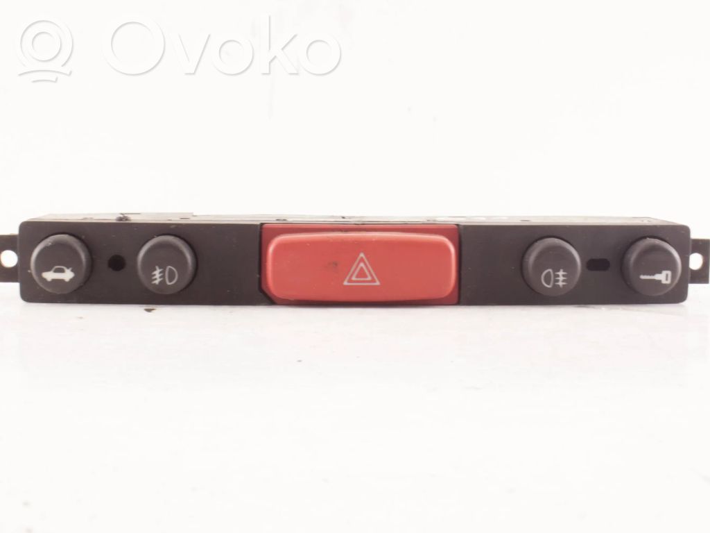 Alfa Romeo 147 Hazard light switch 