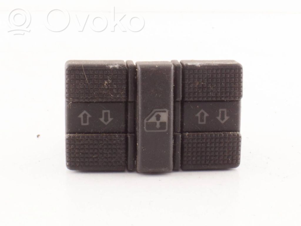 Volkswagen PASSAT B4 Electric window control switch 