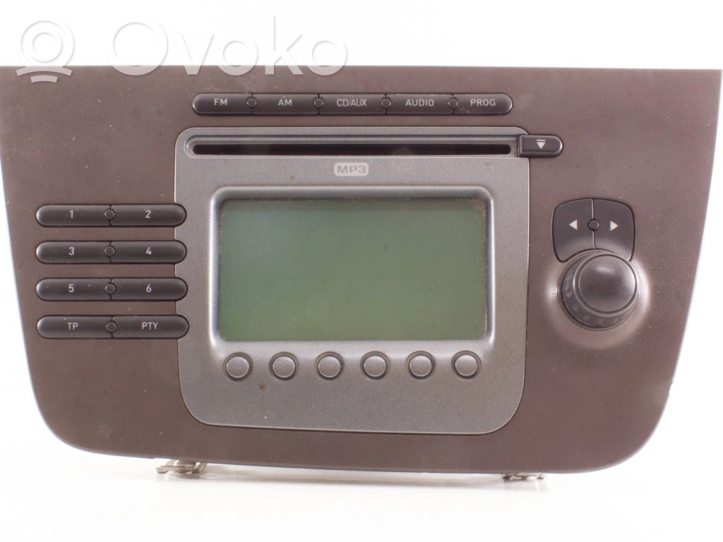 Seat Altea Radio / CD/DVD atskaņotājs / navigācija 