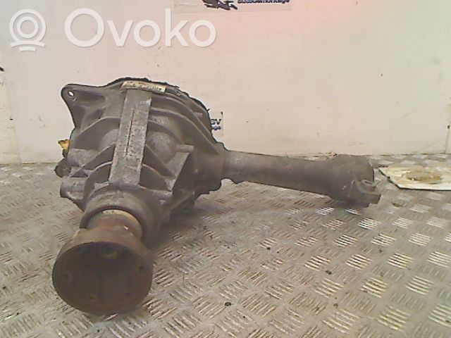 Jeep Cherokee KJ Arbore planetară față 