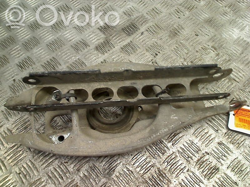 Rear control arm