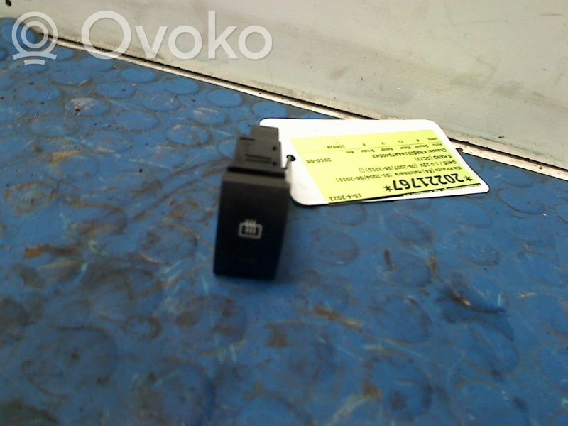 Other switches/knobs/shifts