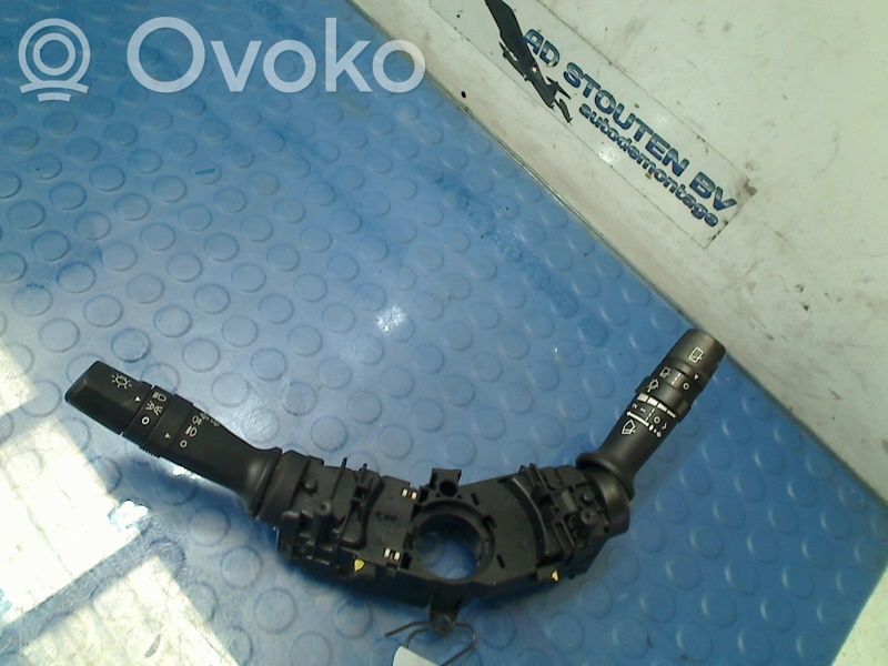 Hyundai i30 Boutons / interrupteurs volant