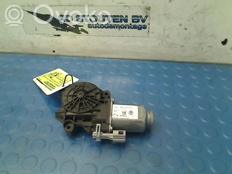 Volkswagen Up Motor macara geam ușă față 