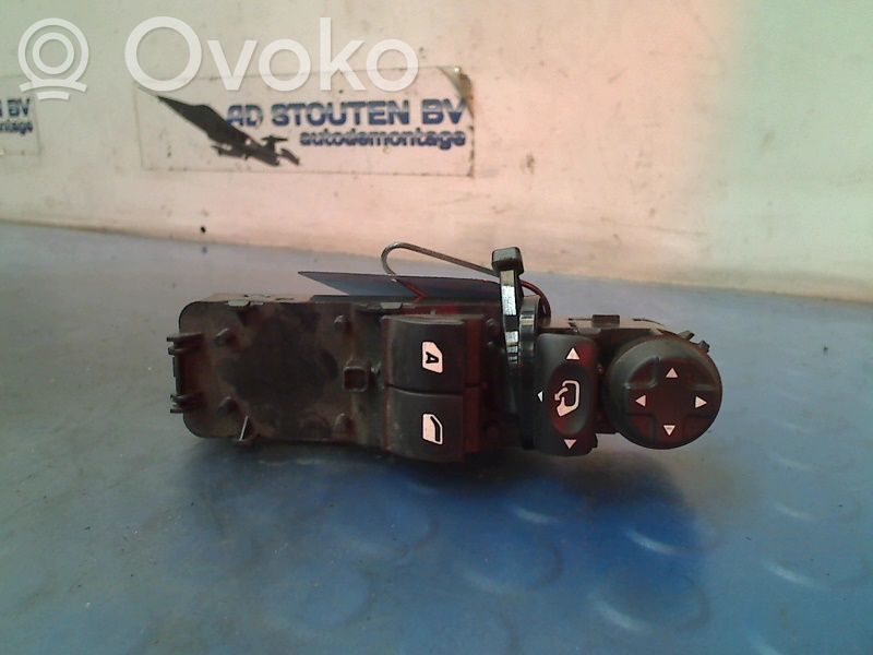 Interruptor del elevalunas eléctrico