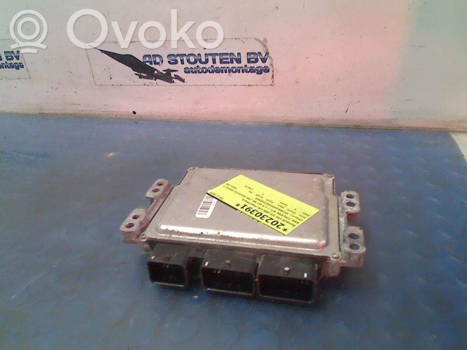 Renault Clio III Calculateur moteur ECU
