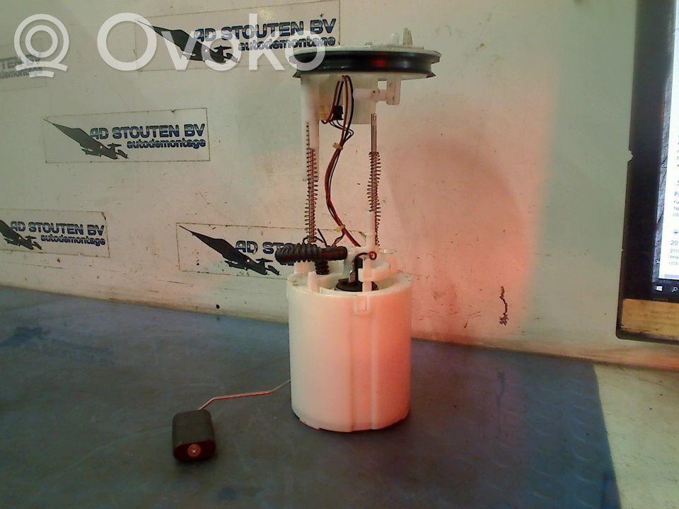Bomba interna de combustible   5N0919051N,5N0919051N,5N0919051N