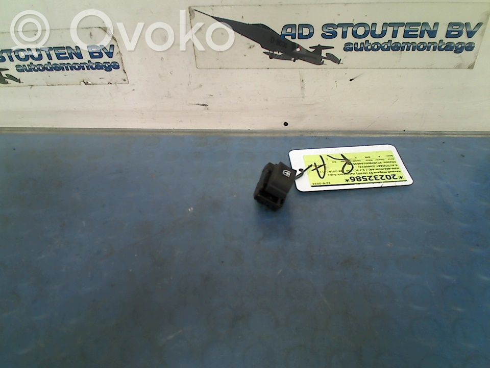 Electric window control switch   E32368,E32368,E32368