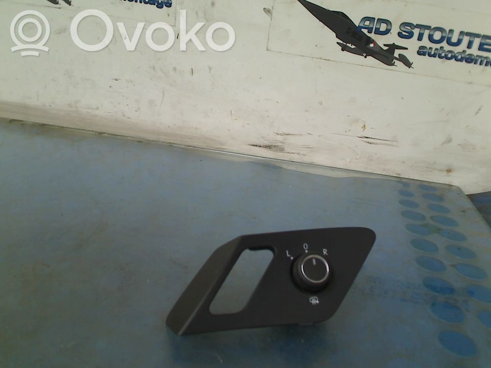Volkswagen Golf VII Interruttore specchietto retrovisore 