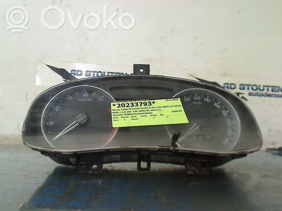 Skoda Fabia Mk2 (5J) Vitezometru (grup de instrumente) 