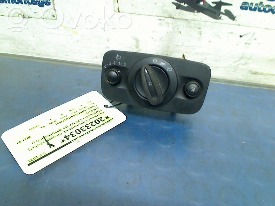 Ford Fiesta Light switch 