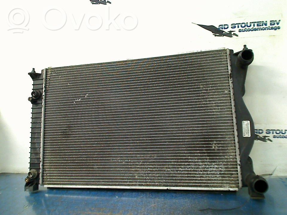 Audi A6 S6 C6 4F Set del radiatore