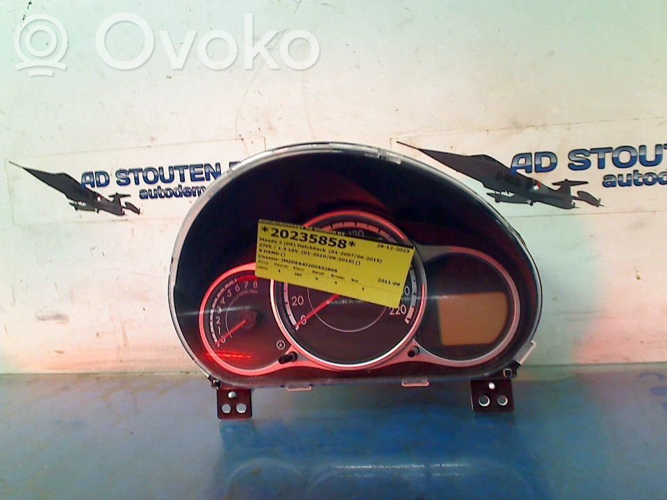 Mazda 2 Speedometer (instrument cluster) 