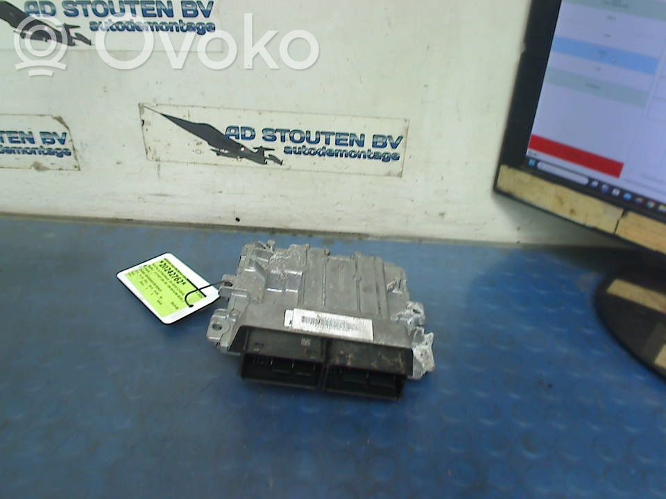 Ford Focus Engine control unit/module 