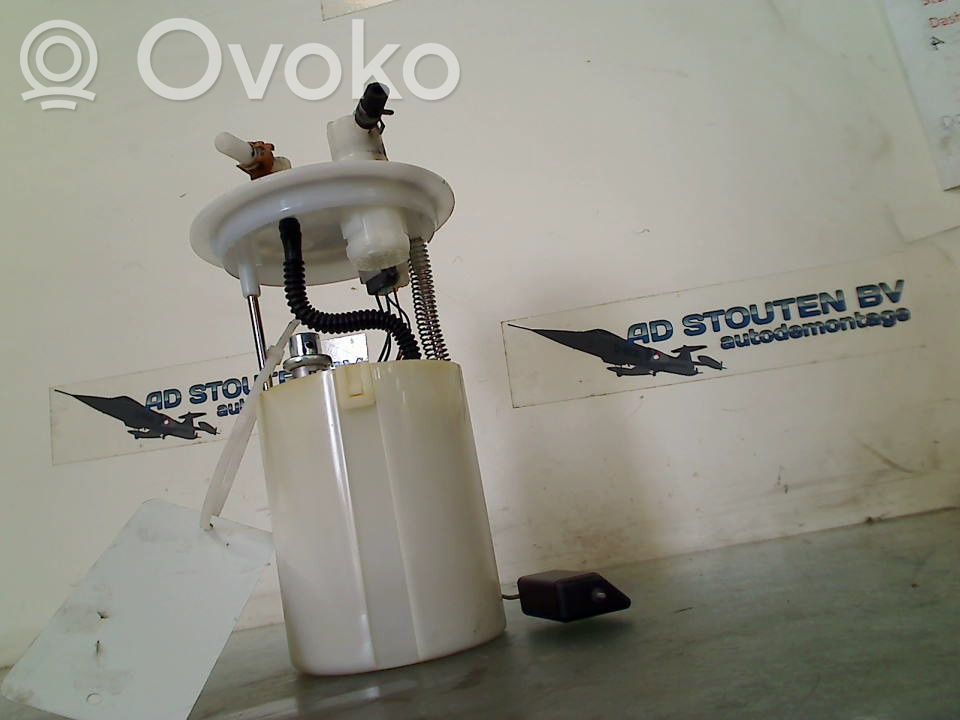 Bomba interna de combustible   1760A573,1760A573,1760A573