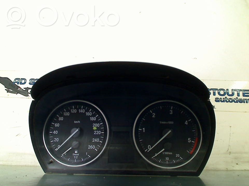 BMW 3 E90 E91 Licznik / Prędkościomierz 