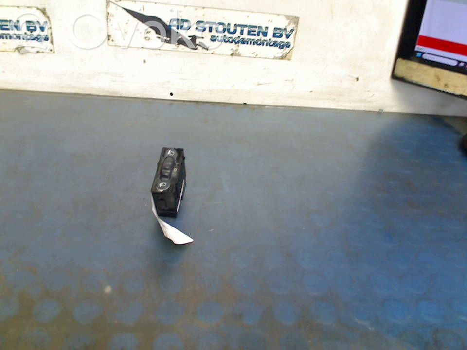 Renault Master III Bouton commande réglage hauteur de phares