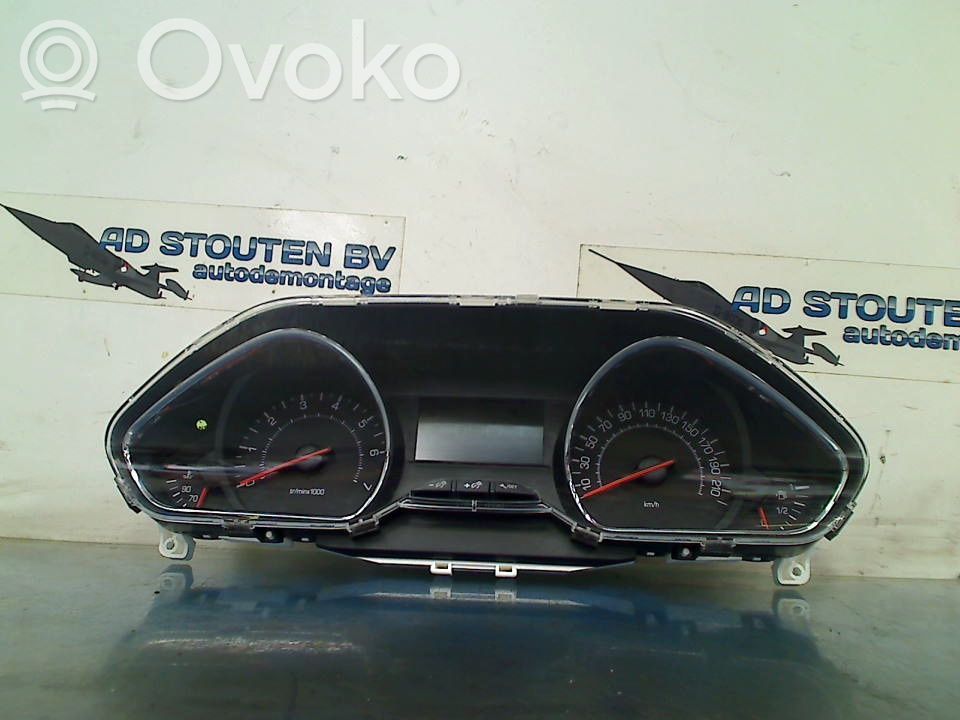 Peugeot 208 I Geschwindigkeitsmesser Cockpit 