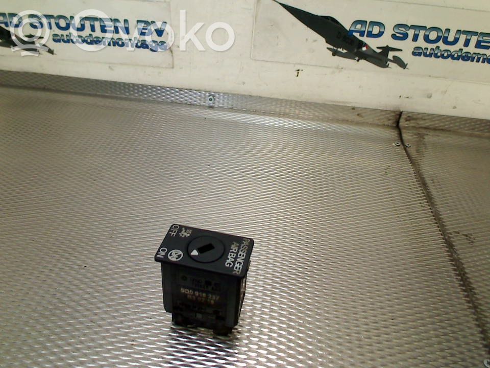 Volkswagen Polo VI Alte comutatoare/butoane 