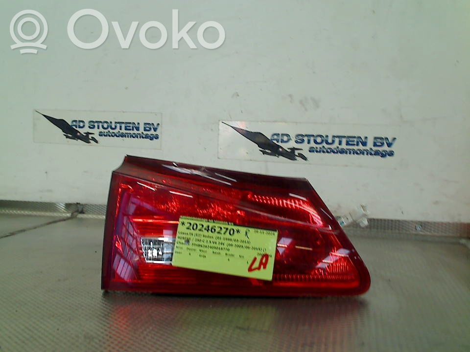Lampa tylna