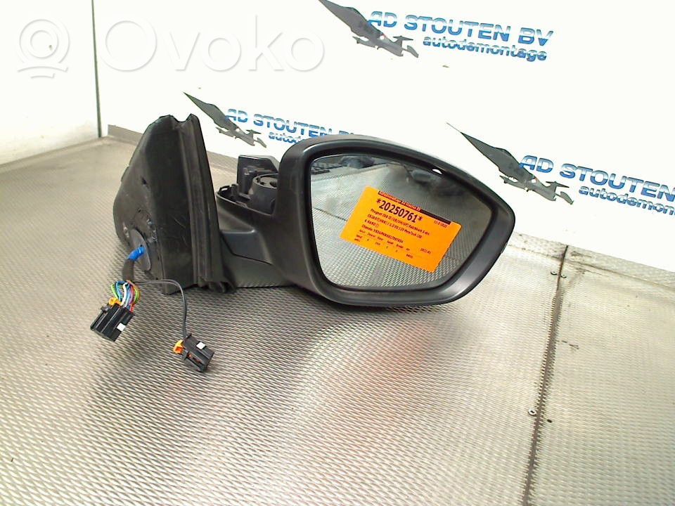 Peugeot 208 II Etuoven sähköinen sivupeili 
