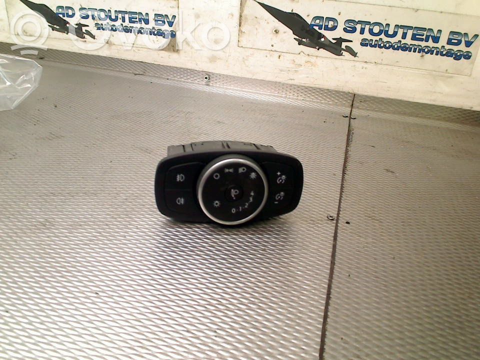 Ford Fiesta Light switch 
