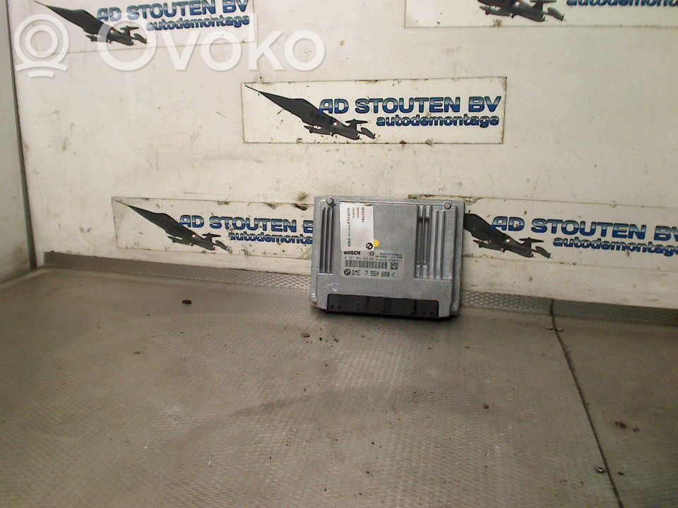 BMW 1 E81 E87 Engine control unit/module 