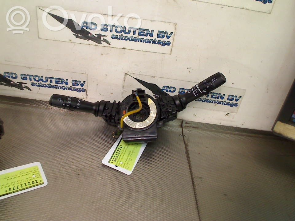Hyundai Tucson LM Boutons / interrupteurs volant 