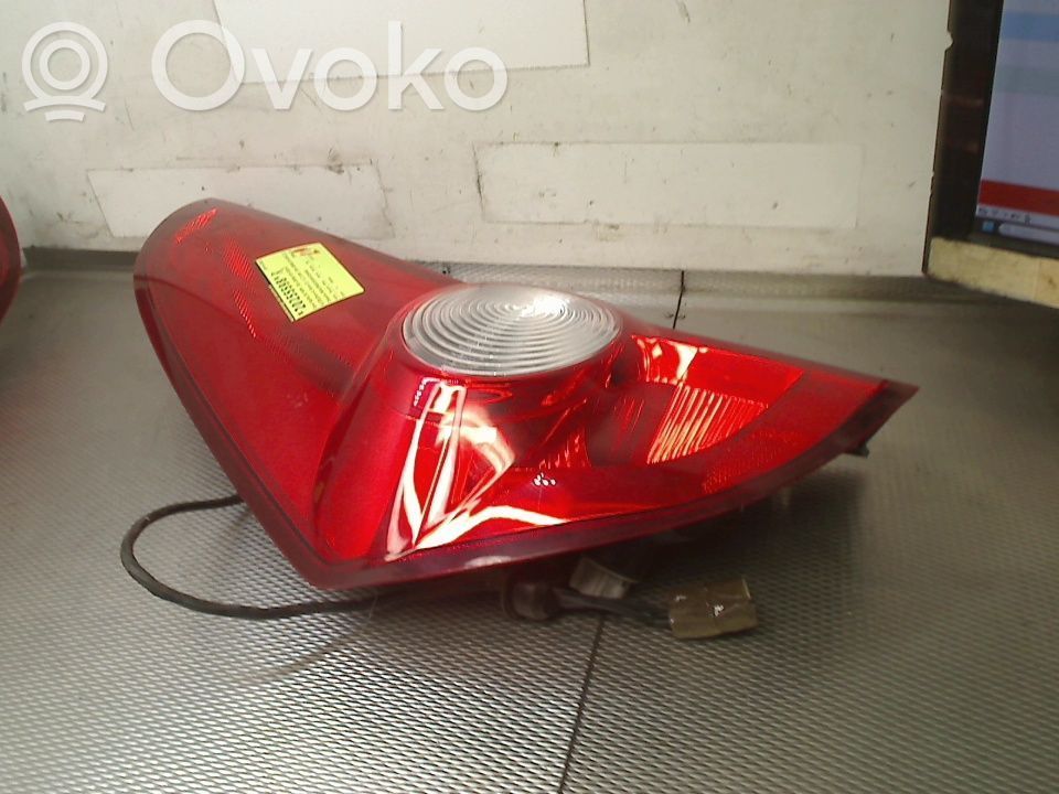 Opel Agila B Luci posteriori 