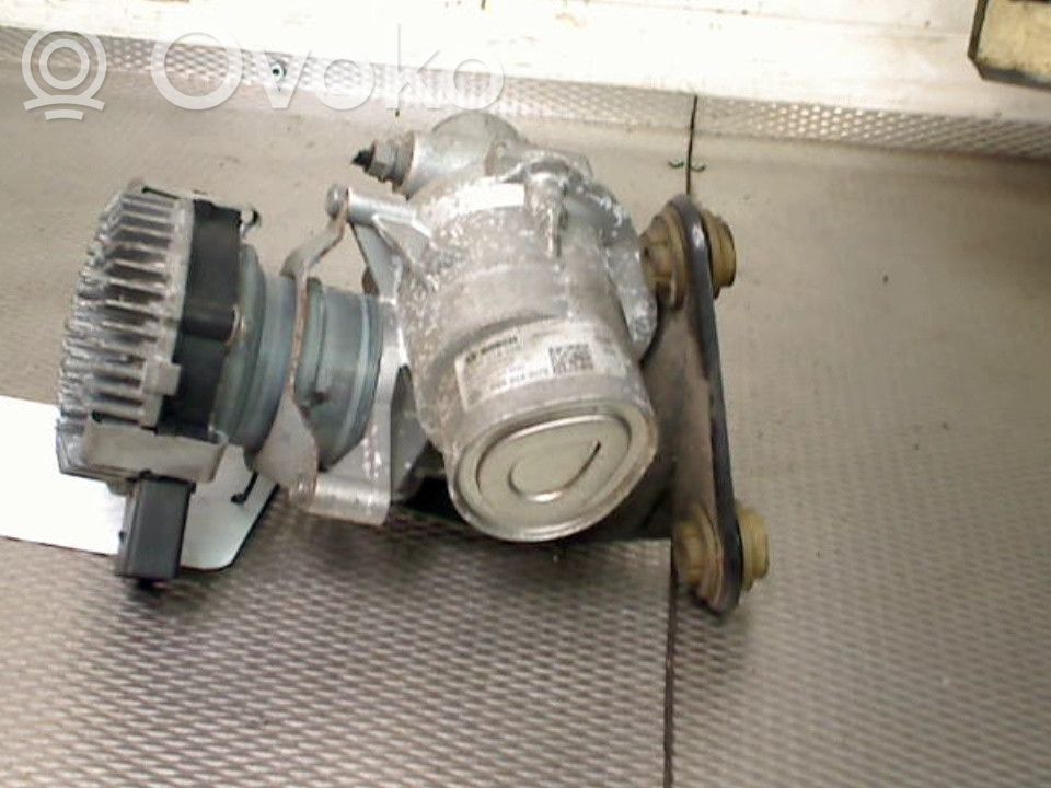 Volkswagen Golf VII Bomba de freno 