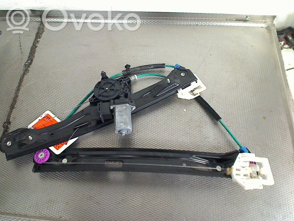 BMW 1 F20 F21 Meccanismo di sollevamento del finestrino anteriore senza motorino 