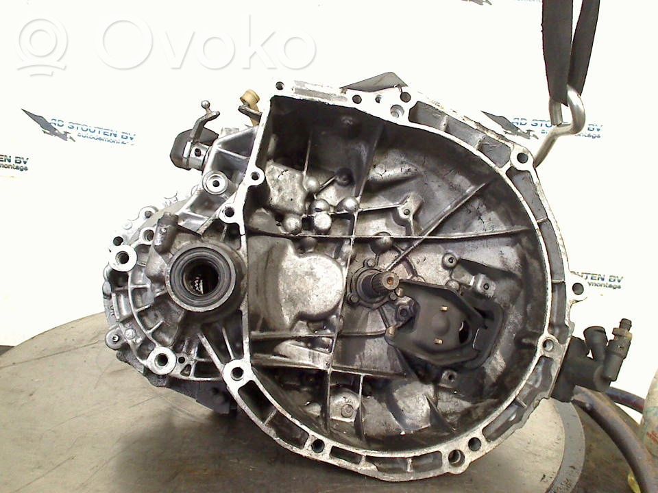 Peugeot 207 Scatola del cambio manuale a 5 velocità