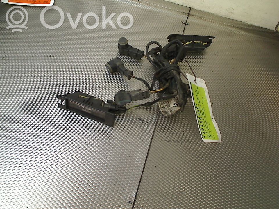 Opel Astra J Wiązka przewodów czujnika parkowania PDC 