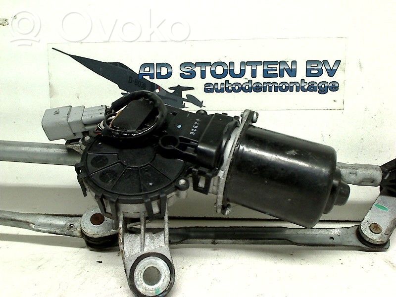 Motor și paralelogram ștergător parbriz