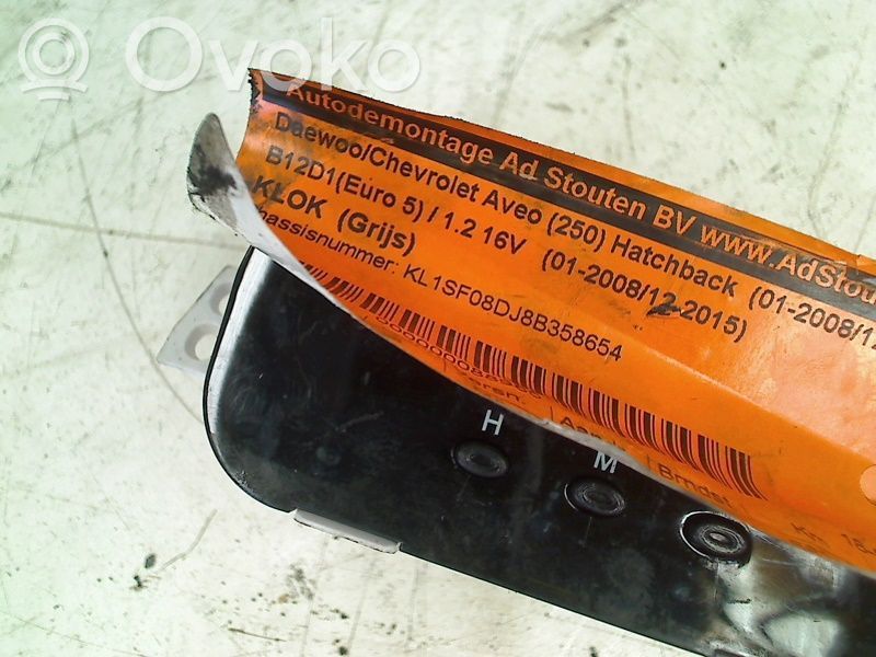 Chevrolet Aveo Orologio