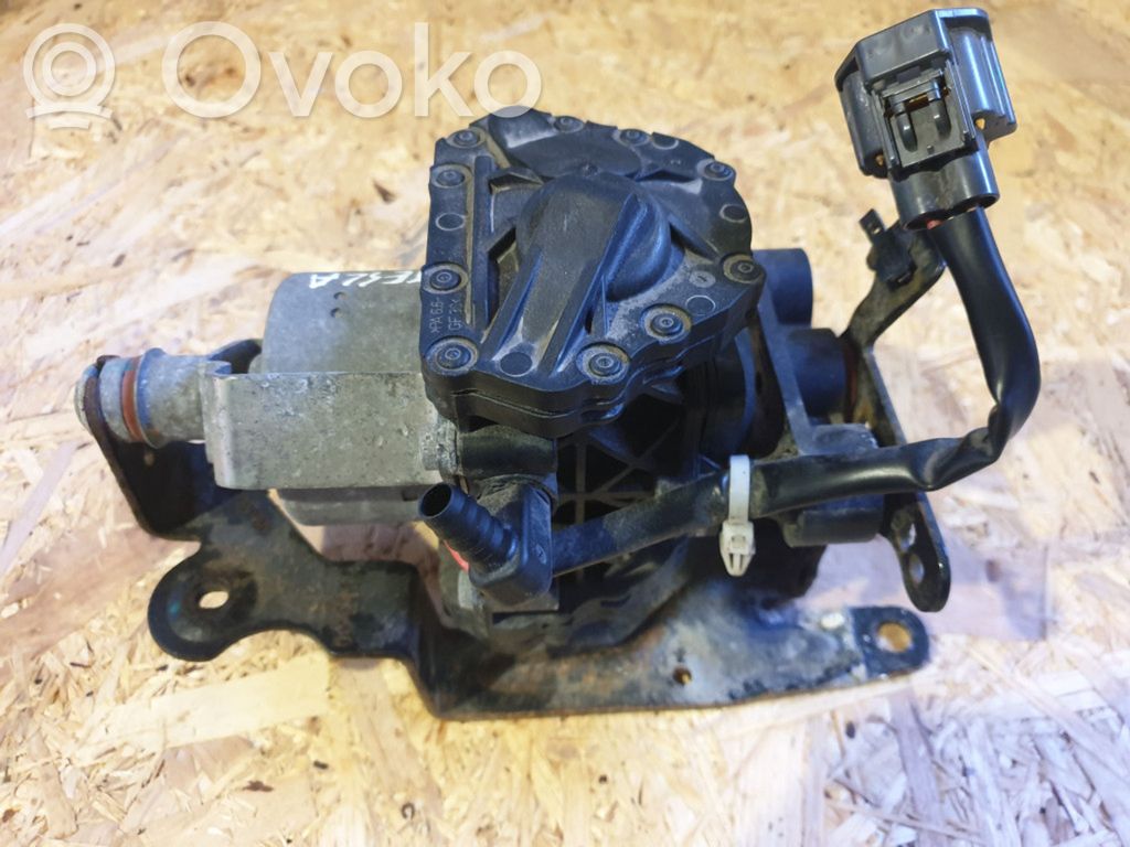 Bomba de vacío   6006359,600635900A