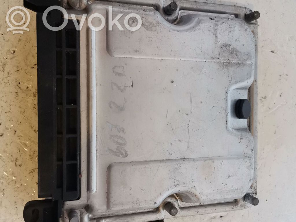 Peugeot 607 Engine control unit/module 